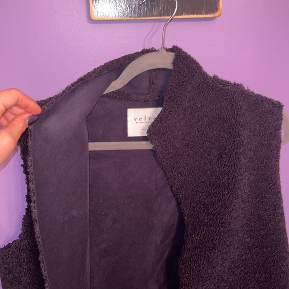 Fuzzy Black Vest - Picture 4 of 4